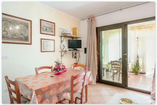 Appartamento Borgo La Vigna Trinita d'Agultu e Vignola ภายนอก รูปภาพ